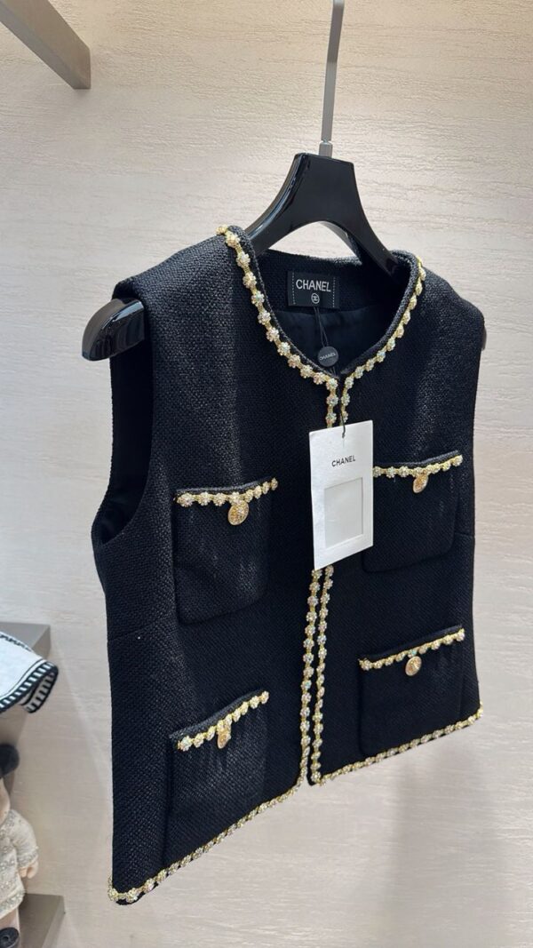 Chanel noir Elegance vest. - Image 2