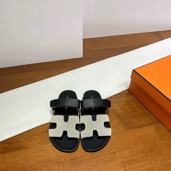Hermes Chypre sandals - Image 13