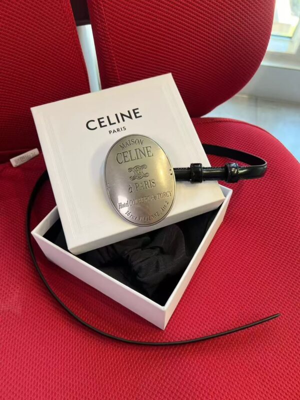 CELINE Oval Plaque Leather Belt - Image 2